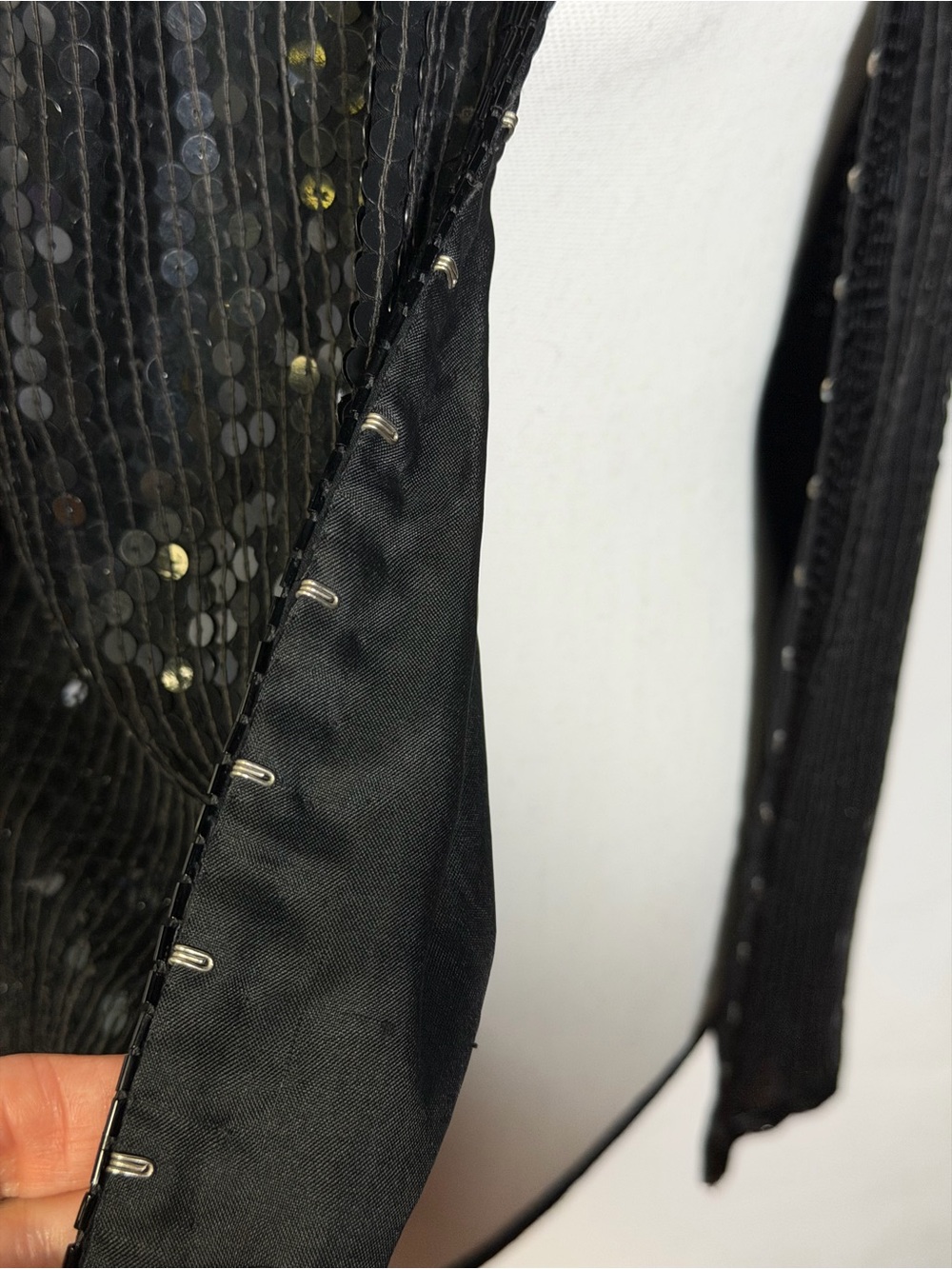 Stunning Stenay Silk and Sequin Vintage Black Jacket - Excellent Quality - Sm - Picture 11 of 16